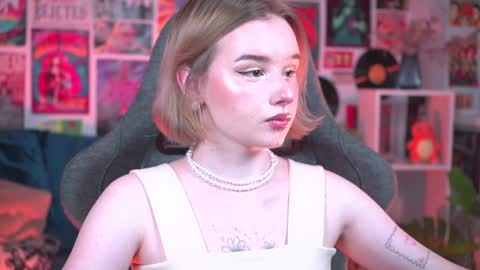 QUEEN OF EVIL online show from 26, 1, 2025