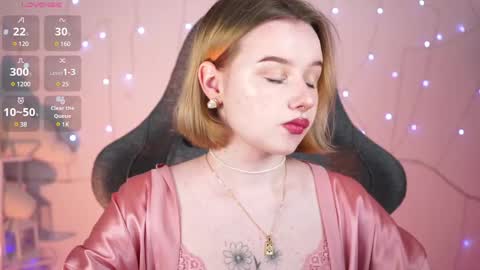 QUEEN OF EVIL online show from 25, 2, 2025