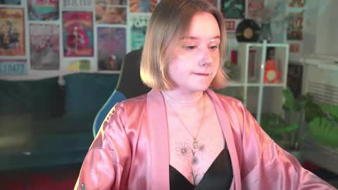 QUEEN OF EVIL online show from 27, 2, 2025