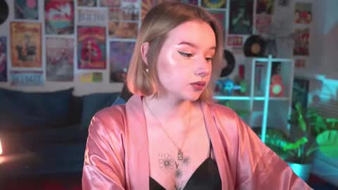 QUEEN OF EVIL online show from 3, 3, 2025