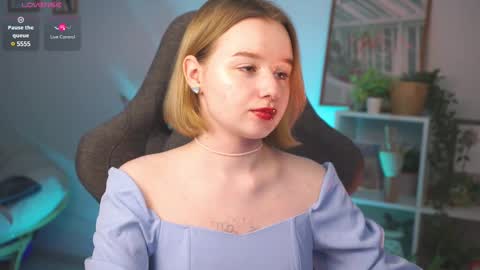 QUEEN OF EVIL online show from 12, 3, 2025