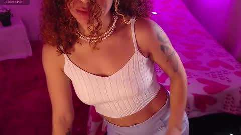 red_velvett0 online show from 25, 10, 2025