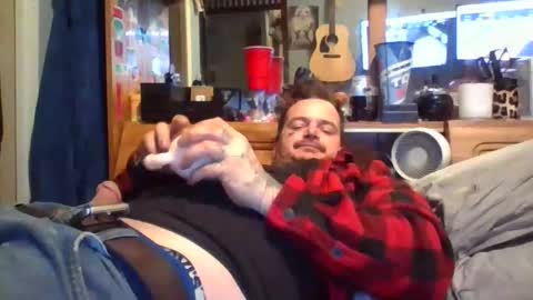 LUVS-EZ online show from 15, 10, 2025