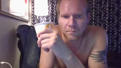 Snapshot of reddaddy80 chatting on 20, 10, 2025 Red Daddy online show from 20, 10, 2025