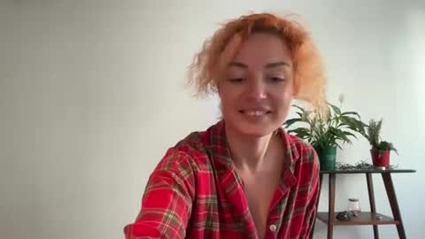 reddgirll online show from 22, 2, 2025