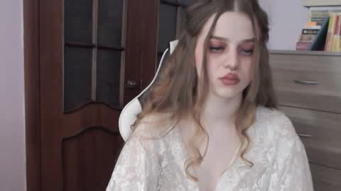 Lily online show from 22, 10, 2025