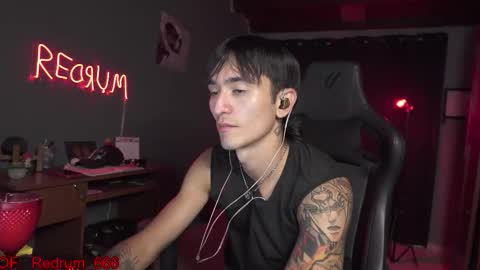 Snapshot of redrum_696 chatting on 17, 10, 2025 Red online show from 17, 10, 2025