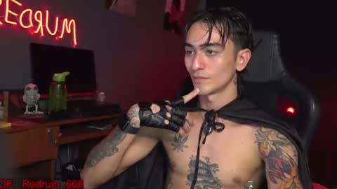 Snapshot of redrum_696 chatting on 5, 11, 2025 Red online show from 5, 11, 2025