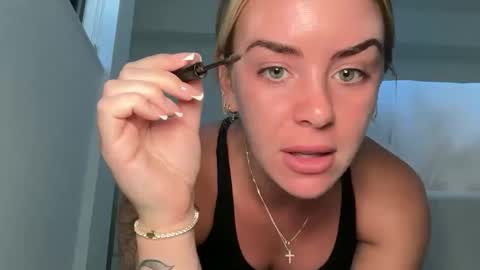 Reece Marie online show from 11, 11, 2025