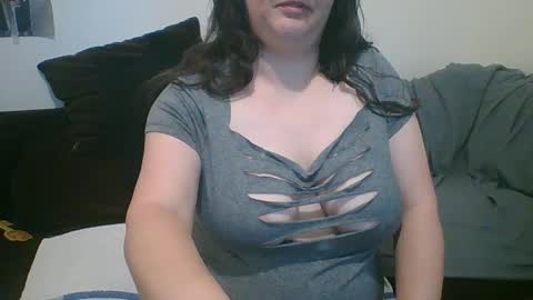 shy online show from 3, 3, 2025