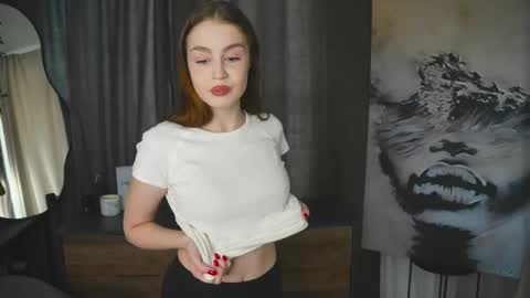 Mia online show from 9, 9, 2025