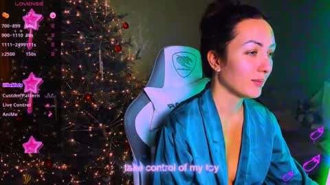 Snapshot of reggiemeow chatting on 11, 1, 2025 reggieMeow online show from 11, 1, 2025