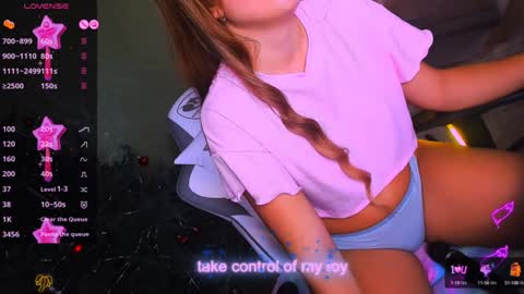 Snapshot of reggiemeow chatting on 27, 1, 2025 reggieMeow online show from 27, 1, 2025