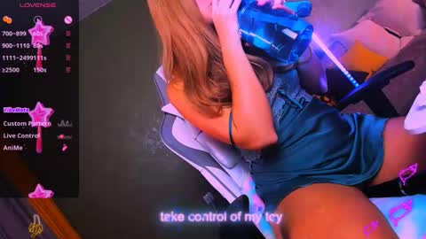 Snapshot of reggiemeow chatting on 19, 2, 2025 reggieMeow online show from 19, 2, 2025