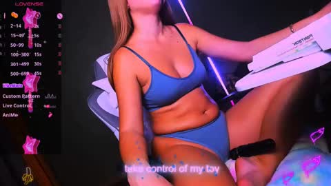 Snapshot of reggiemeow chatting on 3, 3, 2025 reggieMeow online show from 3, 3, 2025