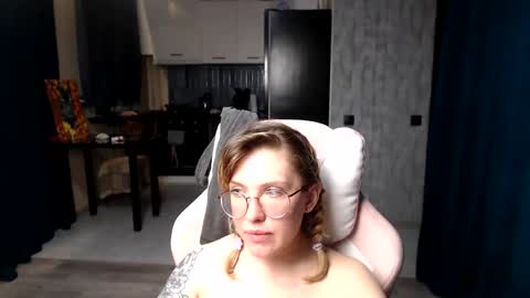 Regina online show from 10, 9, 2025
