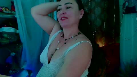 Karina online show from 2, 1, 2025