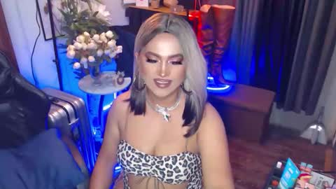 Red Ivy online show from 4, 3, 2026