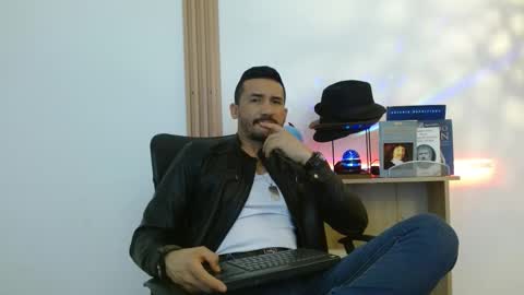   REIKO  online show from 15, 11, 2025