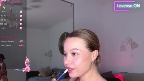 Annie online show from 12, 12, 2024