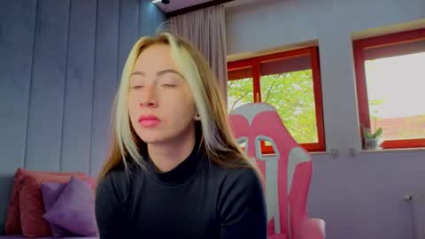 reina cummings online show from 26, 10, 2025