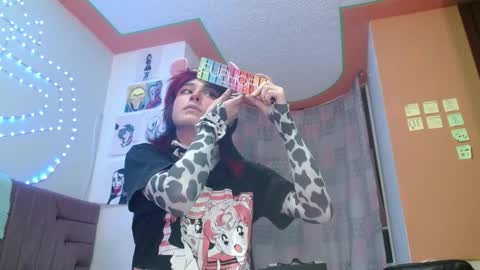reiv_femboy online show from 8, 10, 2025