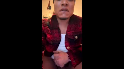 PRETTY BAMBY online show from 8, 12, 2024