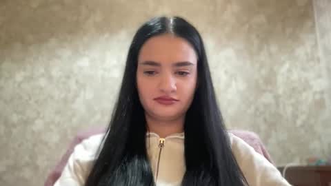 Renata online show from 10, 10, 2025