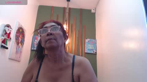 renata_milf_ online show from 9, 12, 2024