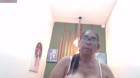 renata_milf_ online show from 13, 1, 2025