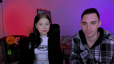 Snapshot of renata_sweety chatting on 12, 10, 2025 renata_sweety online show from 12, 10, 2025