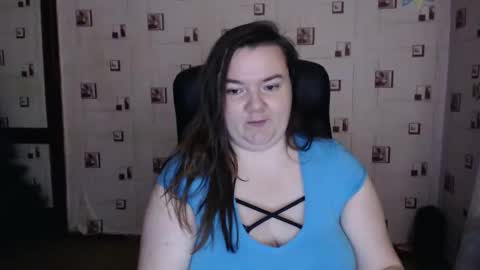 Snapshot of renataoia chatting on 1, 2, 2025 renataoia online show from 1, 2, 2025