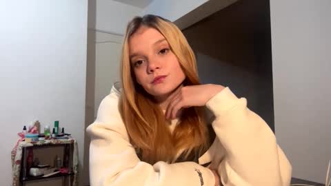 Snapshot of rendabecnel chatting on 6, 2, 2026 Tiffany online show from 6, 2, 2026