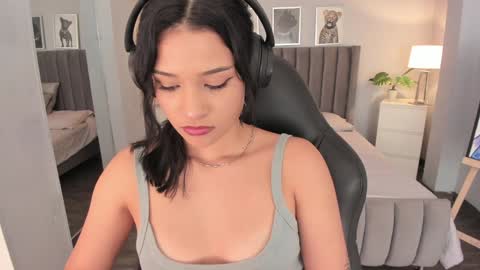 Renee Shelby online show from 9, 12, 2024