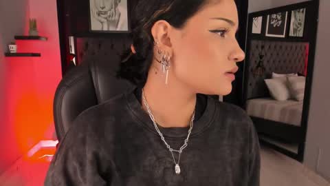 Snapshot of renee_shelby_ chatting on 14, 2, 2026 Renee Shelby online show from 14, 2, 2026