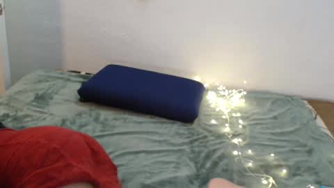 reni_tendress online show from 24, 2, 2025