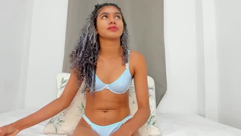  Renata  online show from 4, 3, 2025
