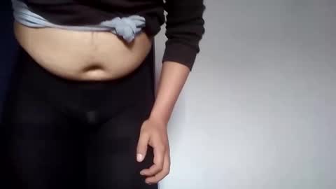 reyass418745 online show from 4, 12, 2024