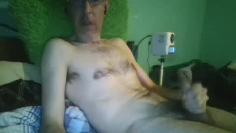 reyes_albert2006 online show from 2, 3, 2025