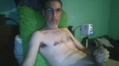 reyes_albert2006 online show from 12, 9, 2025