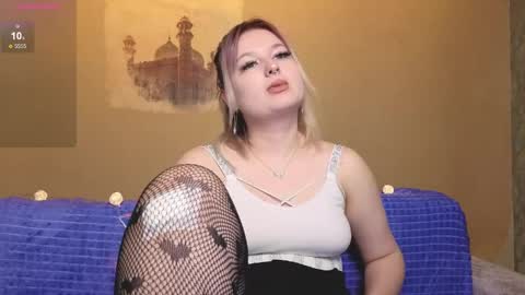 Snapshot of rheamoonn chatting on 5, 4, 2026 Grace online show from 5, 4, 2026