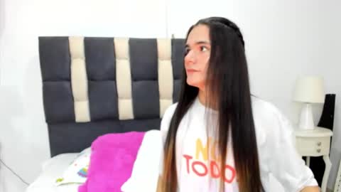 rhiannacoral online show from 16, 2, 2025