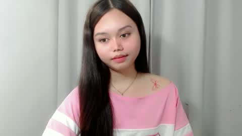 rhianne_fuckdoll online show from 23, 11, 2025