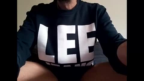 Shaved cock ready online show from 18, 9, 2025