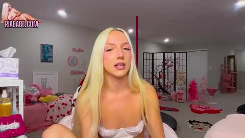 ria  online show from 25, 11, 2025