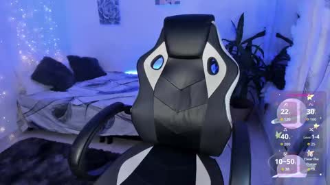 RianaK online show from 15, 9, 2025