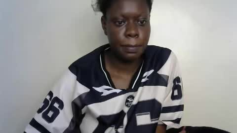 Snapshot of riana_sha chatting on 30, 10, 2025 riana_sha online show from 30, 10, 2025