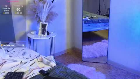 RIANA online show from 2, 2, 2026