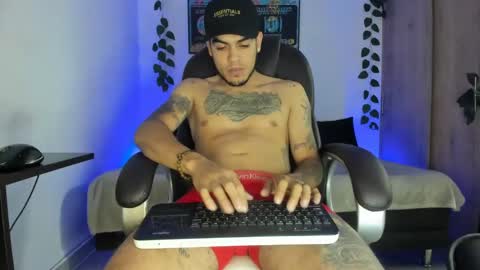 Snapshot of riancum chatting on 9, 3, 2025 juan online show from 9, 3, 2025