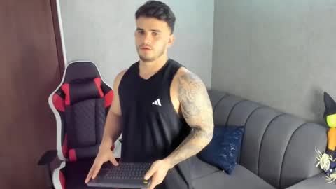 ricardogonzalez666 online show from 4, 12, 2024